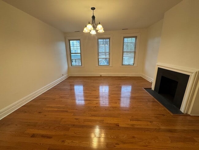 Photo - 5429 Howe St Unit 2nd