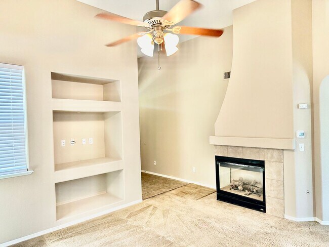 Photo - Spacious European Grove 3/2.5 off Fig Gard...