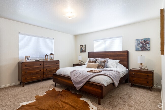 3BR, 2BA - 1,364SF