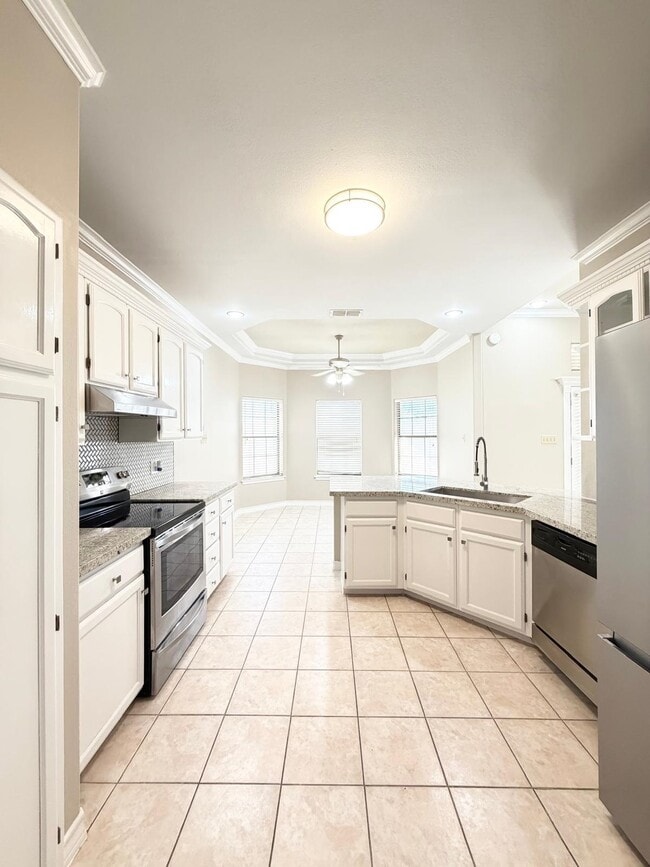 Photo - 2413 Sutton Ct