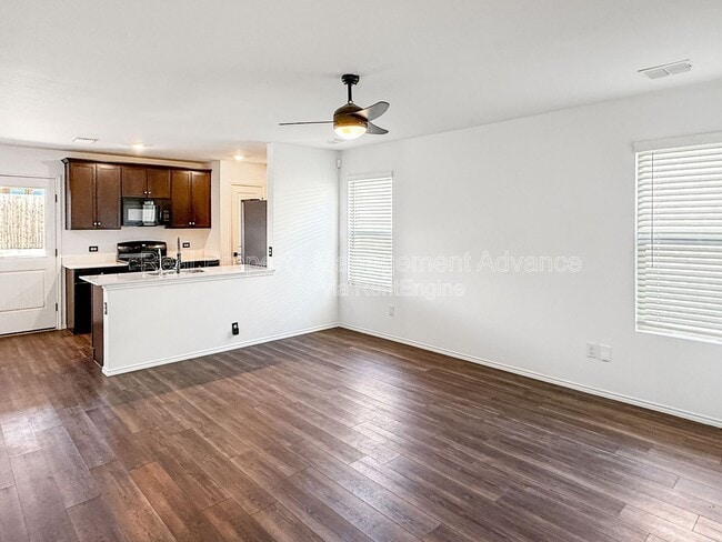 Photo - 1512 Deerchase Dr