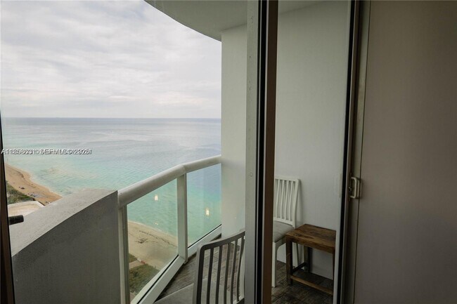 Photo - 6365 Collins Ave Unit 2710