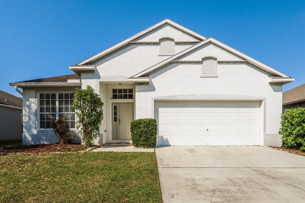 1627 Wakefield Dr