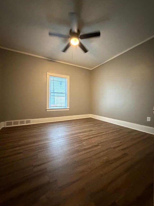 Photo - 457 E 148th St Unidad 1
