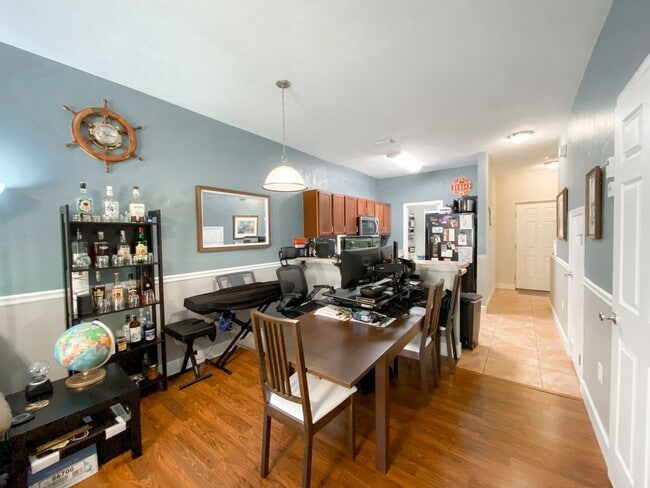 Photo - Woods Edge South #114