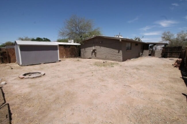Photo - 2665 N Leah Pl