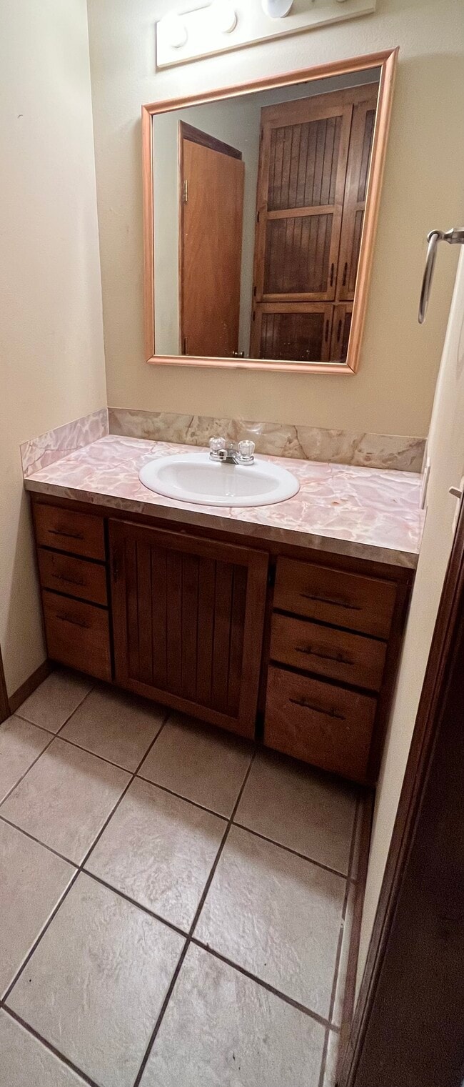 Photo - 243 Meek Ave