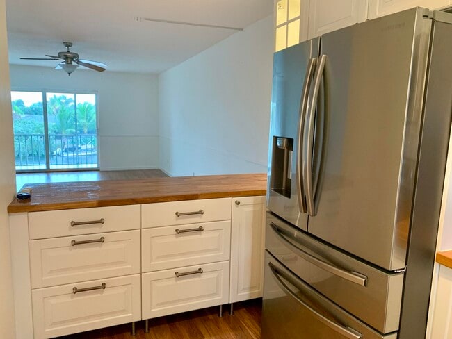 Photo - 912 Pine Dr Unidad 204