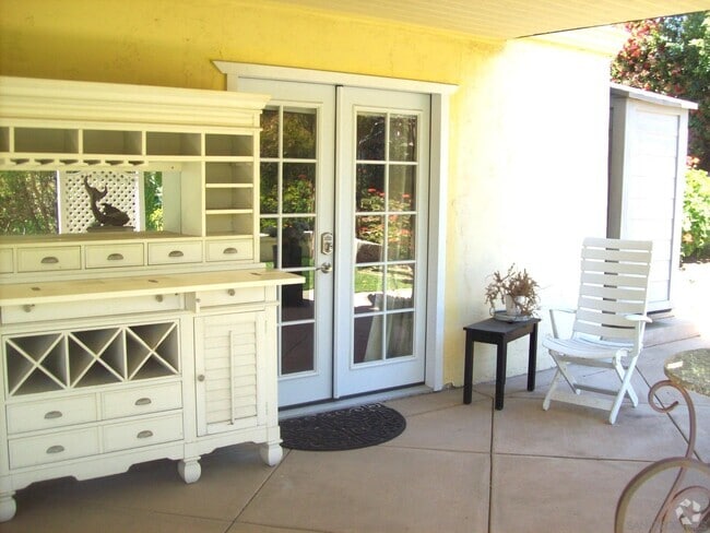 Building Photo - 2215 Mira Sol Dr Rental
