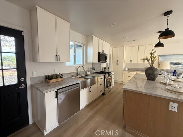 Photo - 605 W Gaillard St