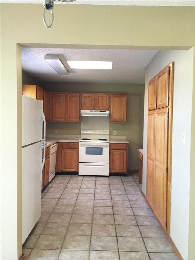 Photo - 2749 N Wakefield Pl