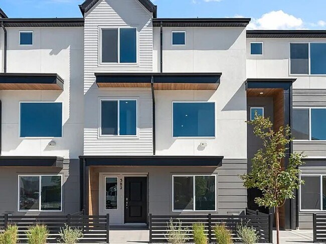 Photo - GORGEOUS American Fork Townhome!!!