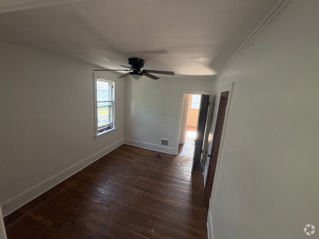 Building Photo - 12234 Hartwell St Rental