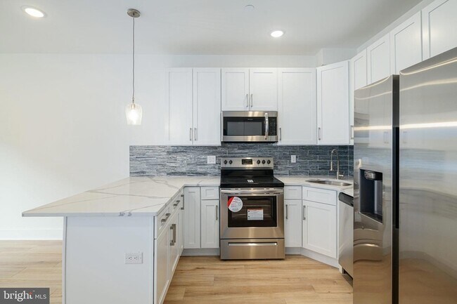 Photo - 2021 N 2nd St
