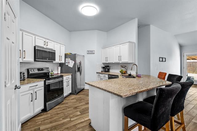 Photo - 5540 Crestwood Dr