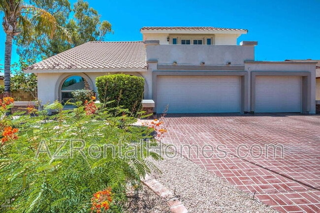 Photo - 1033 W Madero Ave