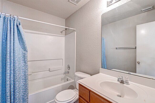 Photo - 7603 Chalk Hill