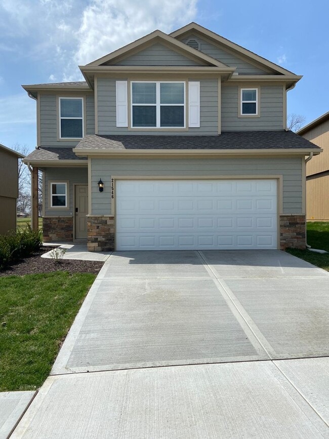 Photo - Pre-Leasing Now: Comfortable 3-Bedroom, 2.5-Bath Home in Oak Woods!