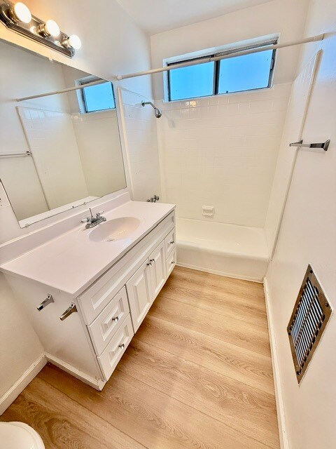 1 BD / 1 BA