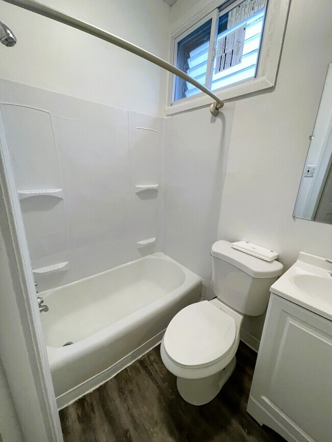 Photo - 1313 W Allegheny Ave Unidad 3F
