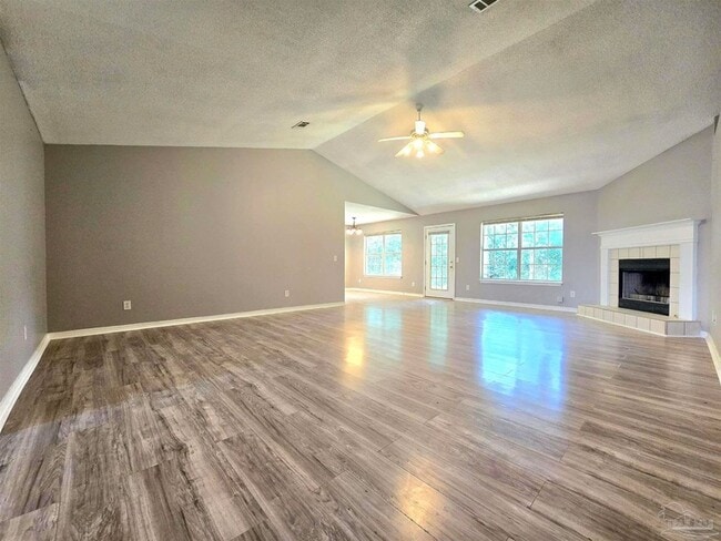 Photo - 6718 Fort Deposit Dr