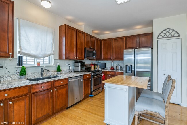 Photo - 358 S Winchester Dr