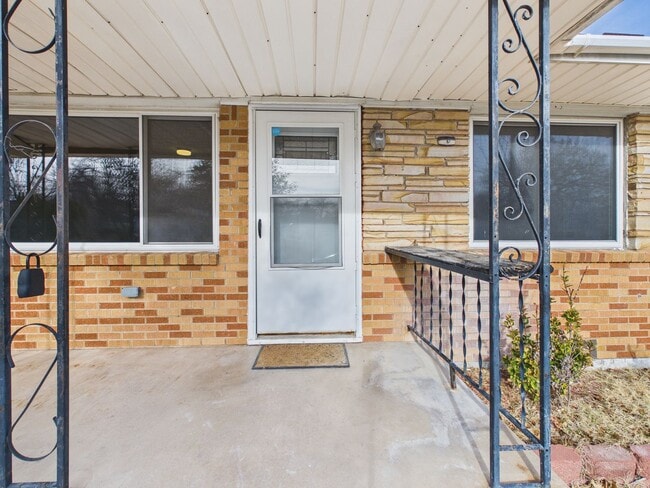 Photo - 2305 NW 43rd St