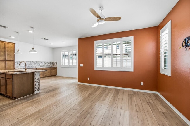 Photo - 4834 S Ferric