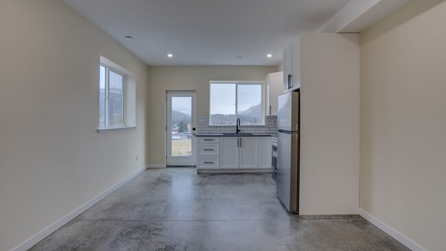 Photo - 114 Birch Crescent Unité 2