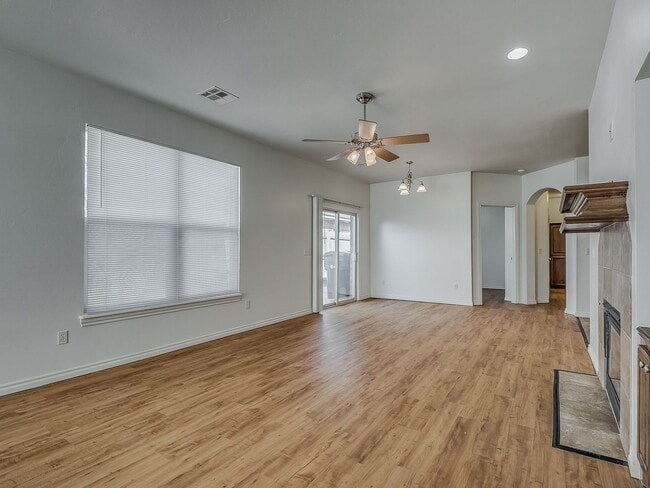 Photo - 11409 NW 121st Pl Unit 11409