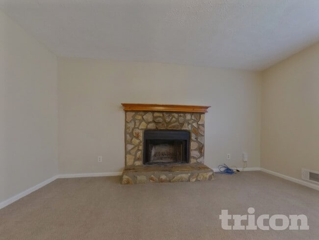 Photo - 117 Normas Way