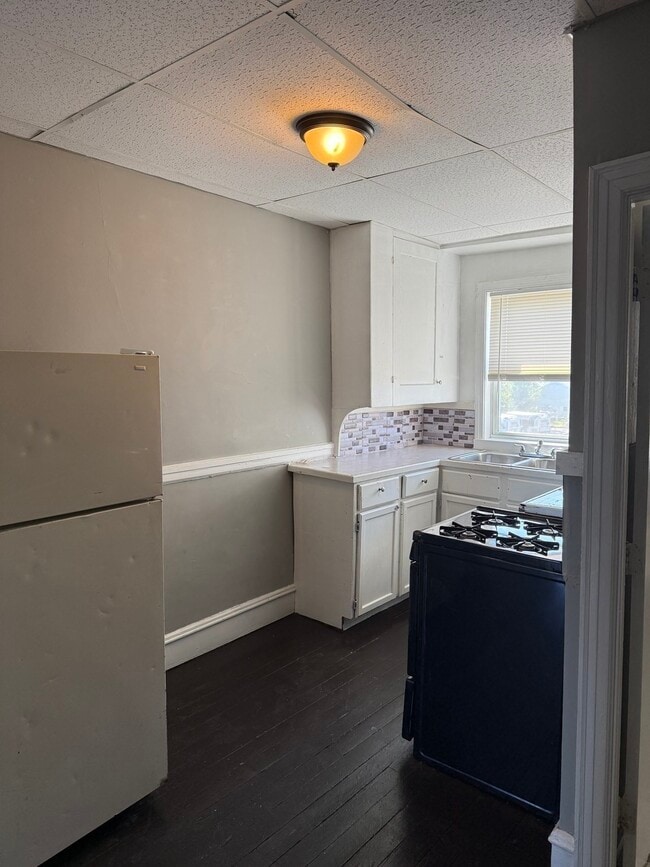 103 Boyden St Unit 3