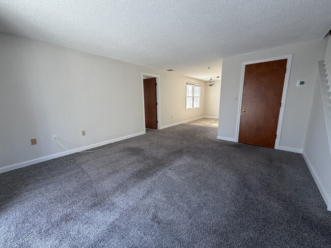 Photo - 213 Victoria Heights Rd