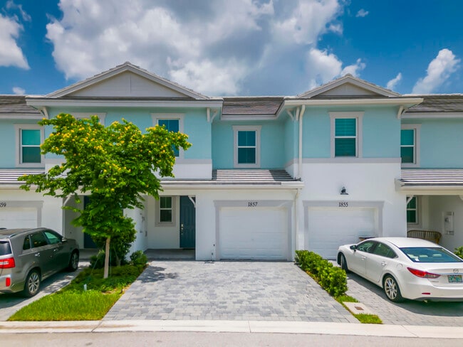 Building Photo - 1857 Spoonbill Ct Rental