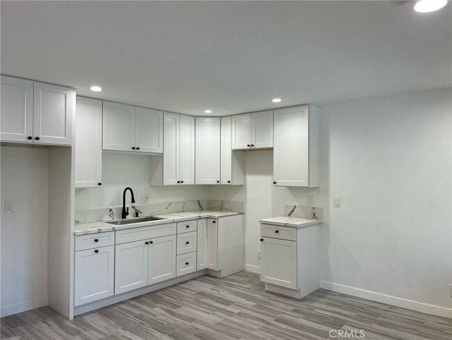Building Photo - 10037 Samoa Ave Unit 17-17 Rental