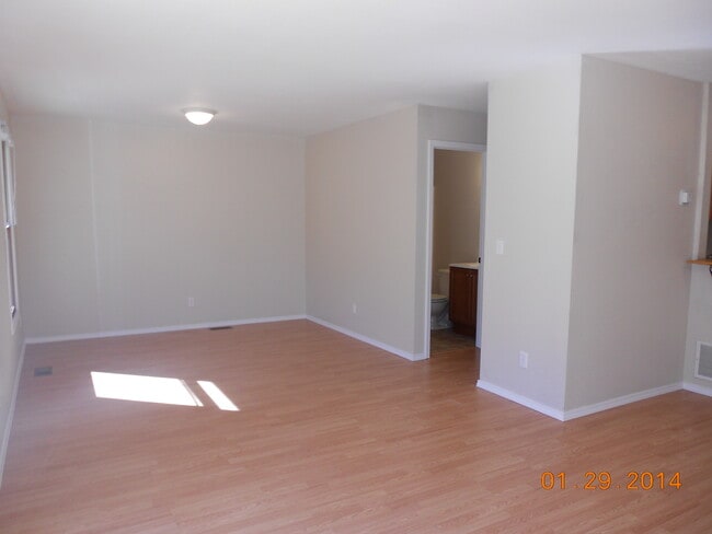 2972 Maple Street Hollister MO
