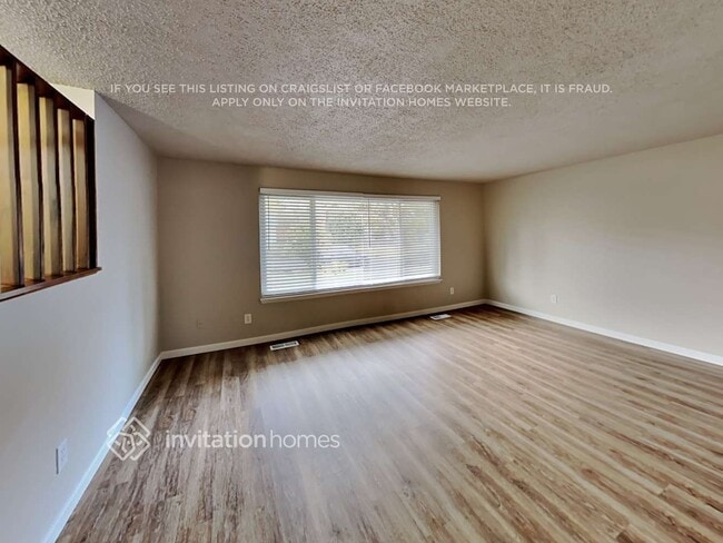 Photo - 7807 76th Ave SW