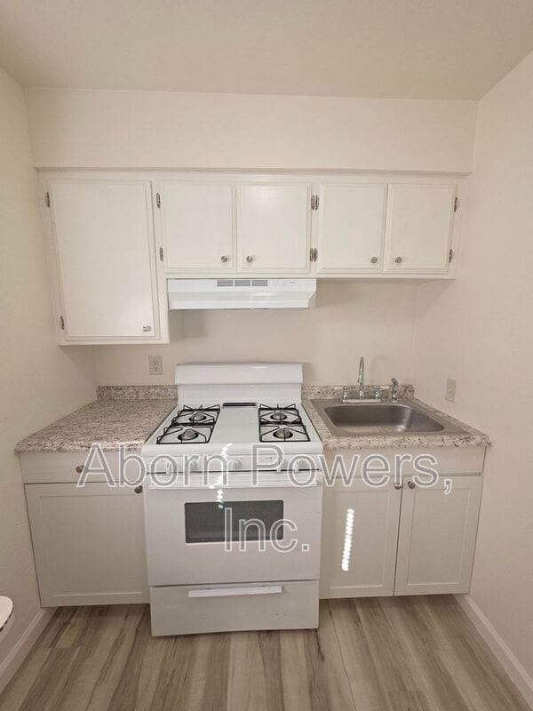 Photo - 1255 Williams Way