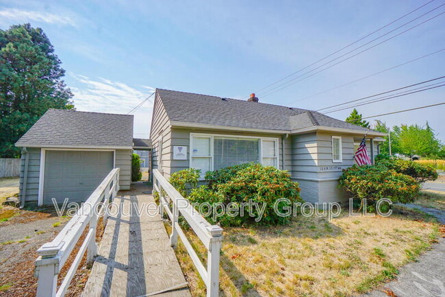 Photo - 104 SE 101st Ave Casa