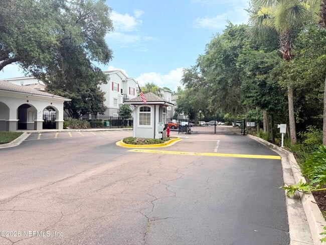 Photo - 3591 Kernan Blvd S Unit 813