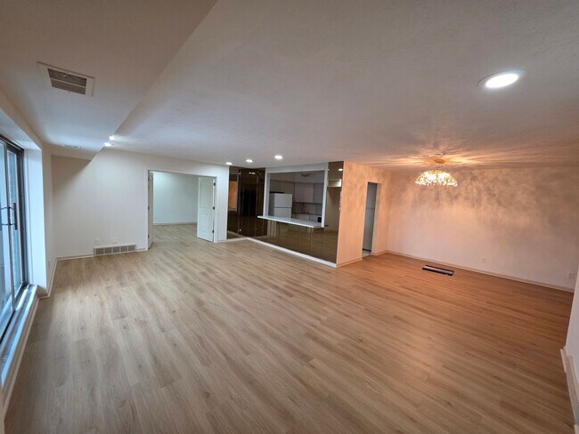 Photo - 612 Acacia Cir Unit 612