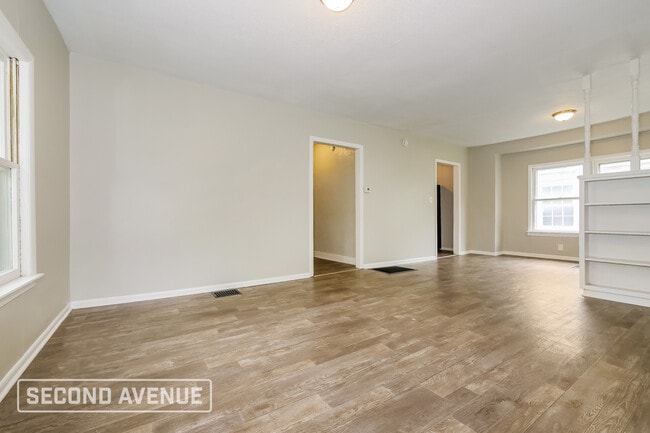 Photo - 7945 Euclid Ave