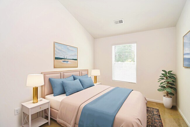 Photo - 106 Striker Rd