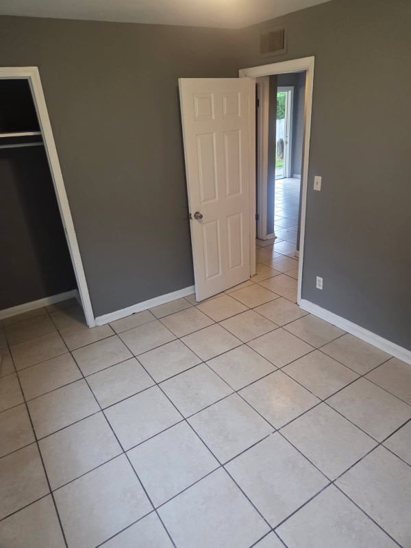 Photo - 1277 W 27th St Unit 1