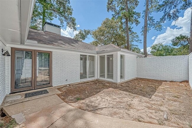 Building Photo - 26414 Maplewood Dr Rental