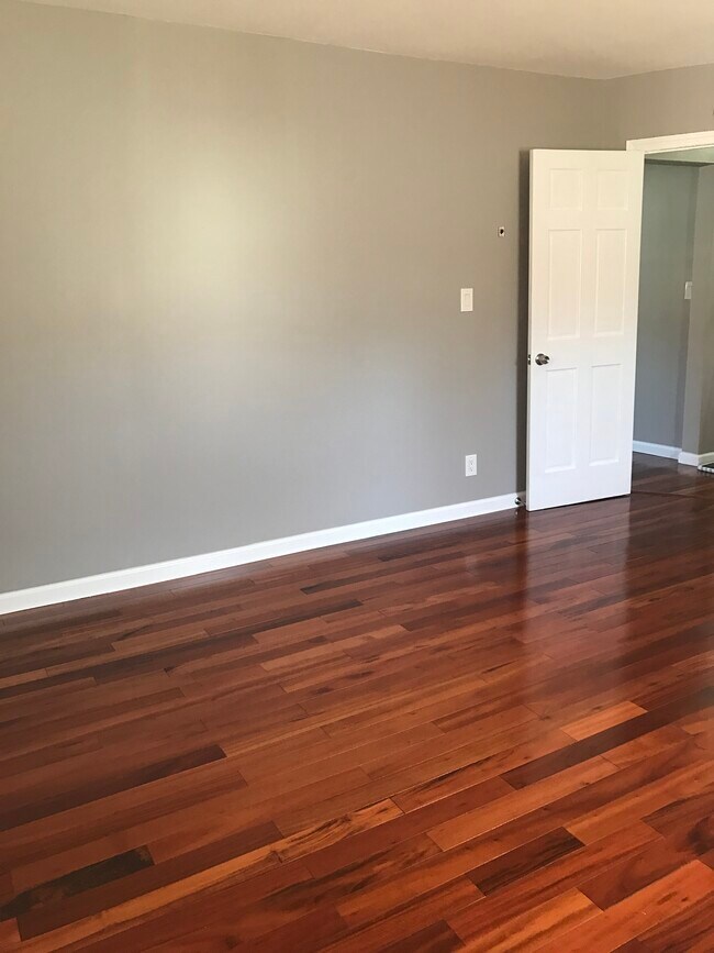 Photo - 209 Tibbetts Rd Unit 1st floor