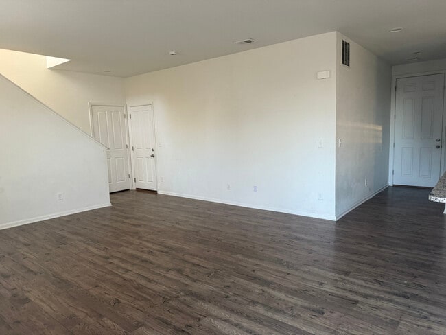 Photo - 1579 Sorenson Dr