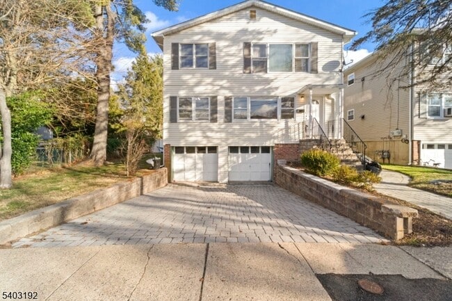 Photo - 19 Cooper Dr