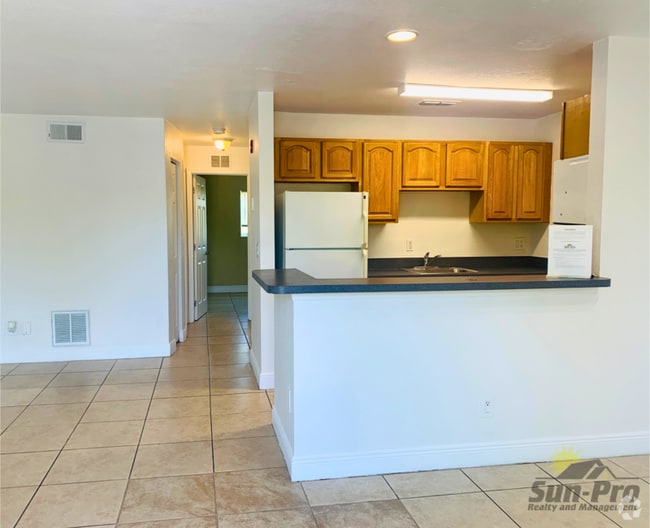 Building Photo - 900 S Peninsula Dr Rental