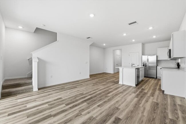 Photo - 8066 Swan Mist Wy